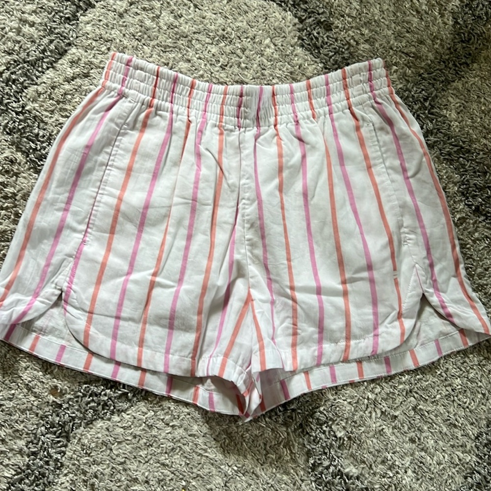 NWT Fabletics Cotton Viole High Waist Shorts Small